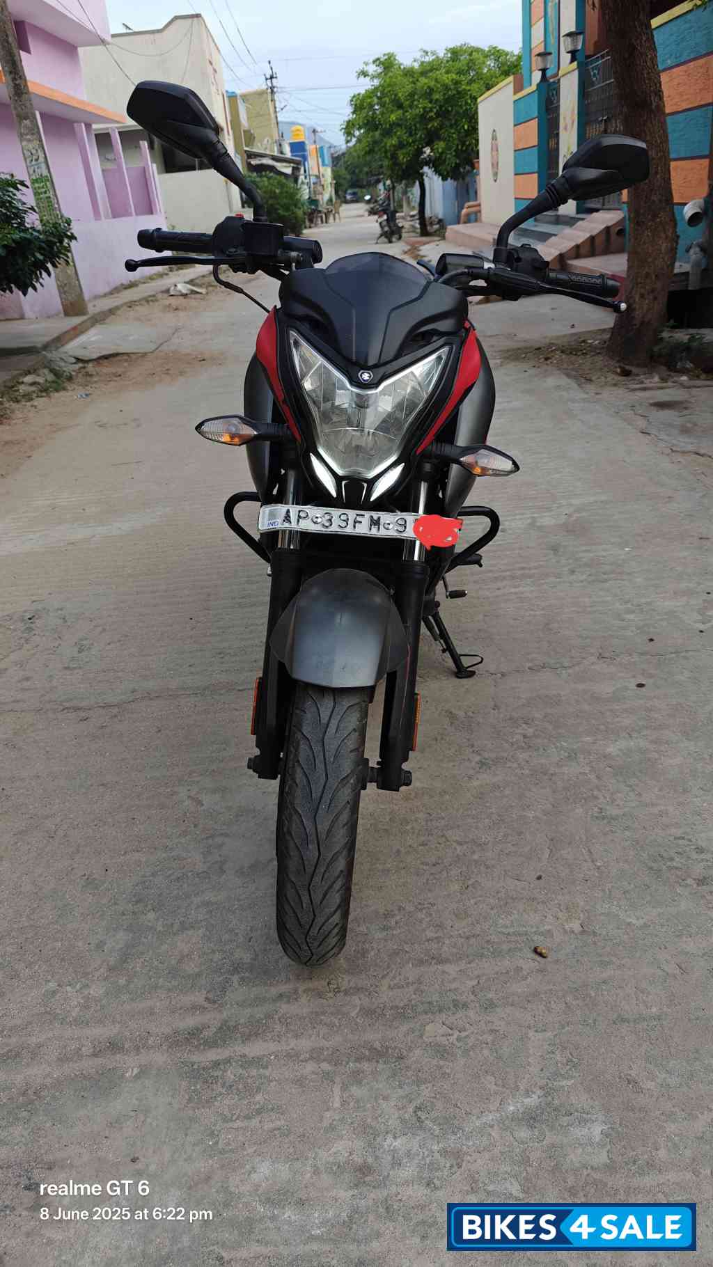 Bajaj Pulsar 200 NS ABS