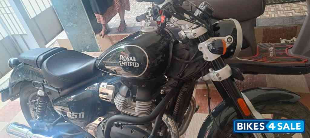 Royal Enfield Super Meteor 650