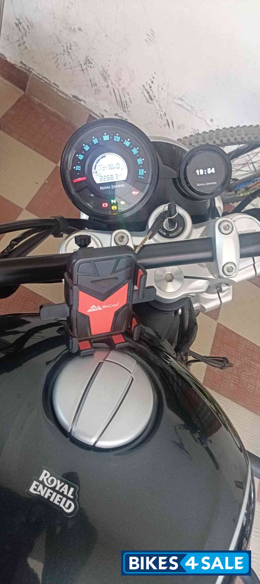 Royal Enfield Super Meteor 650