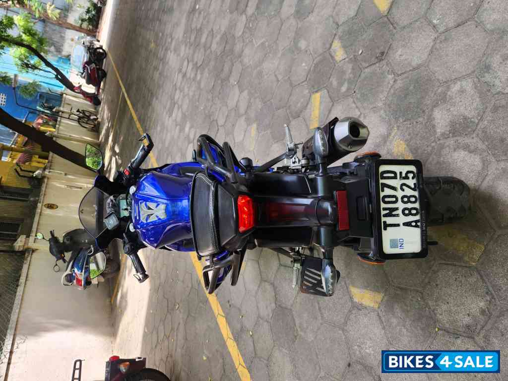 Racing Blue Yamaha R15 V4