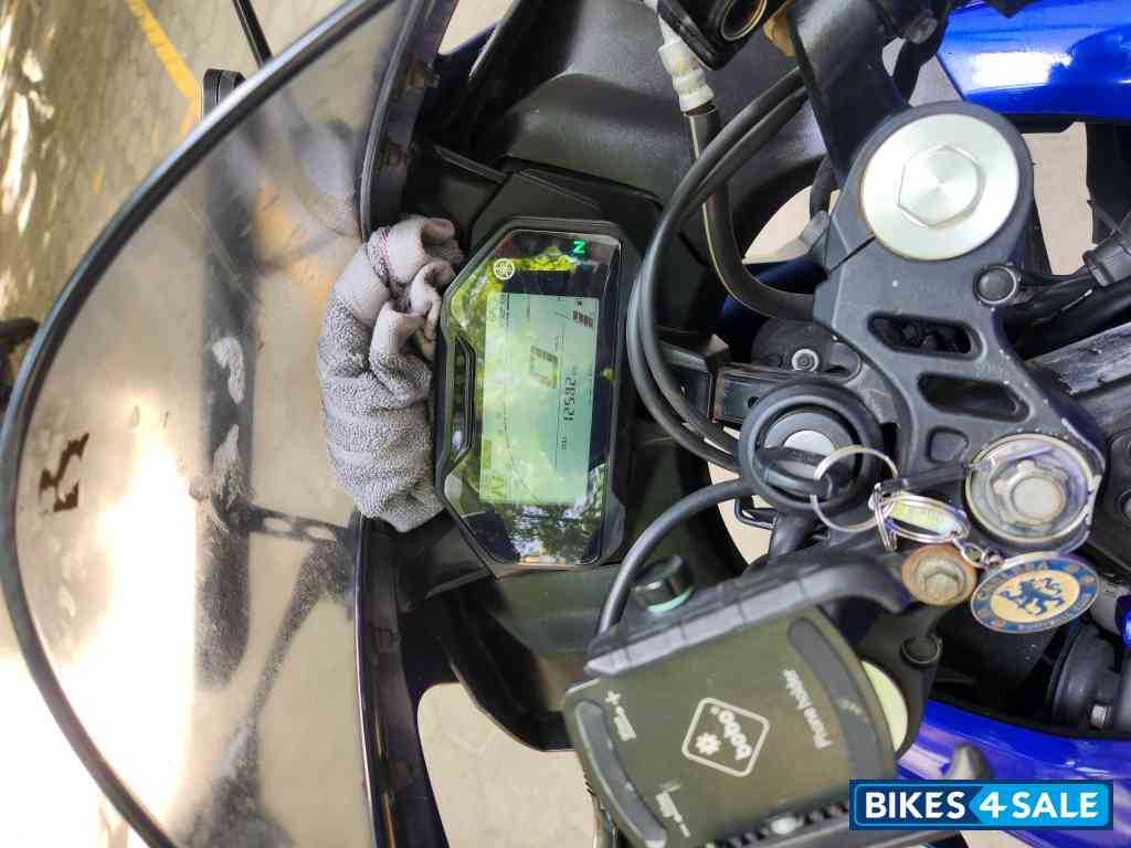 Racing Blue Yamaha R15 V4