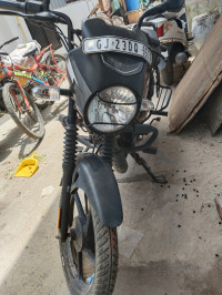 Ebony Black With Silver Bajaj CT110X