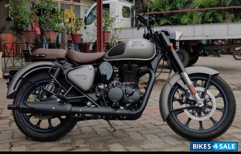 Royal Enfield Classic 350 2021