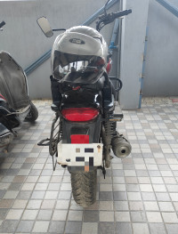 Bajaj Avenger Street 180