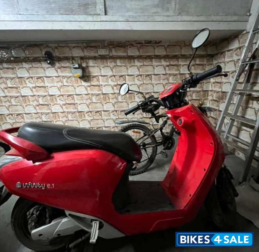 Red Bounce Infinity E1