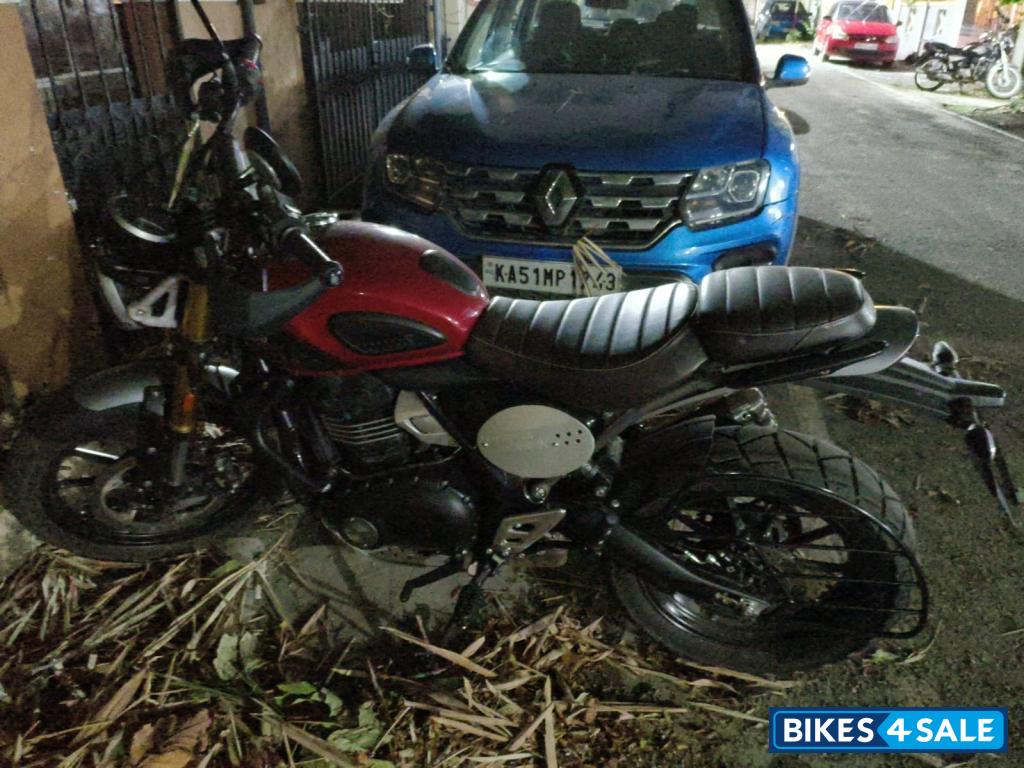 Triumph Scrambler 400 X