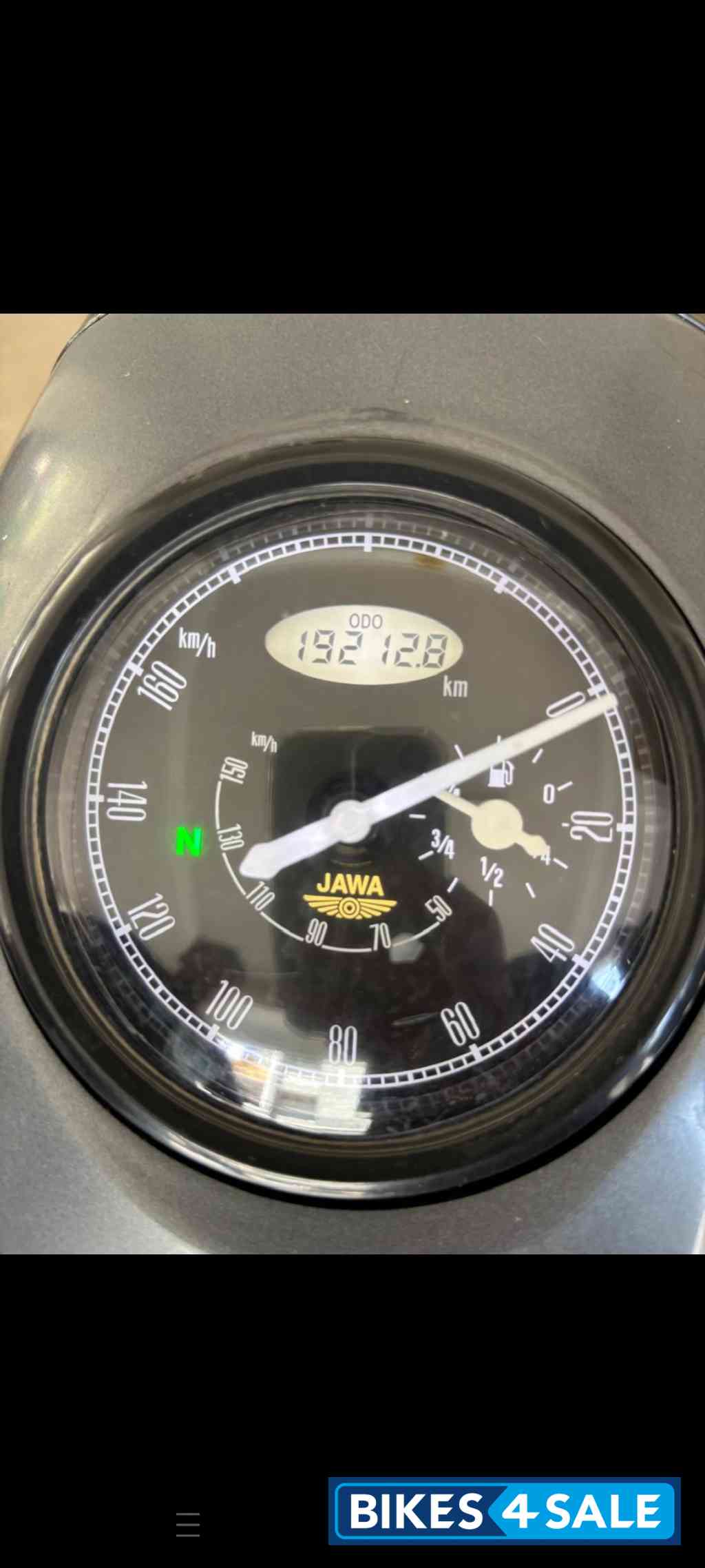 Jawa Midnight Grey