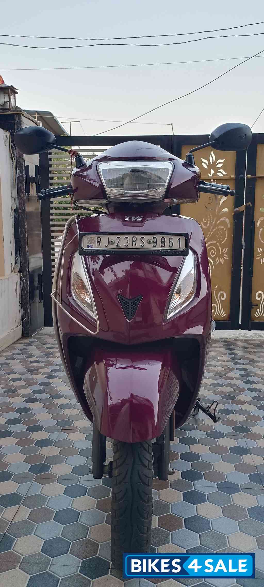 Purple TVS Jupiter ZX BS6