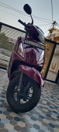 Purple TVS Jupiter ZX BS6