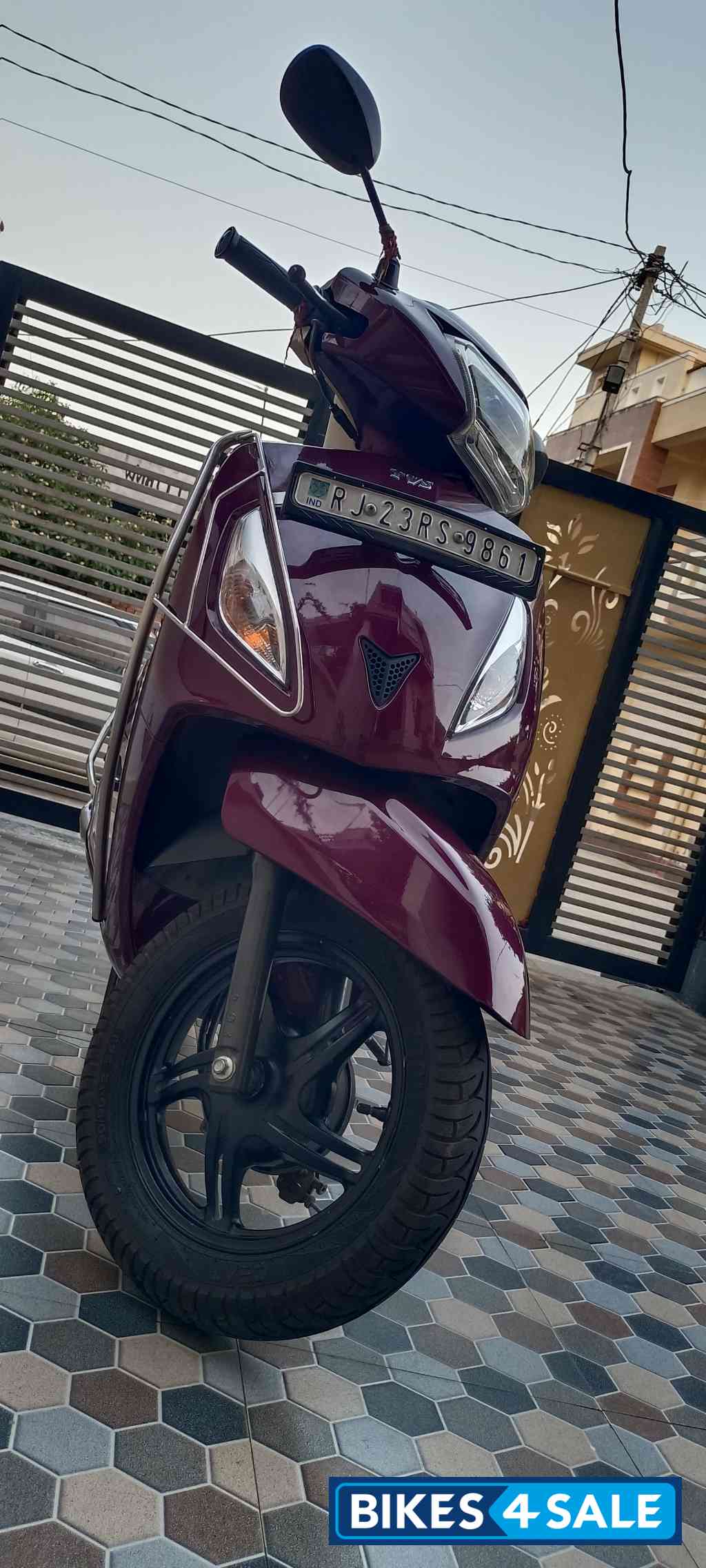 Purple TVS Jupiter ZX BS6