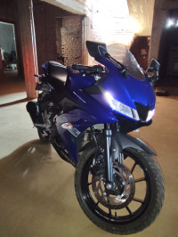 Yamaha YZF R15 S