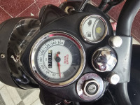 Royal Enfield Classic Stealth Black