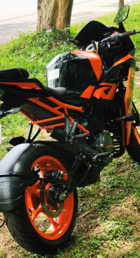 Orange And Black KTM RC 200 2022