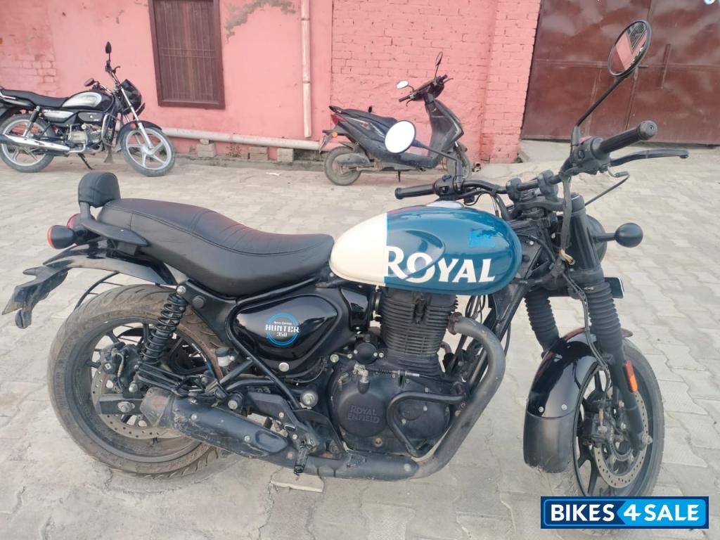 Royal Enfield Hunter 350 Metro