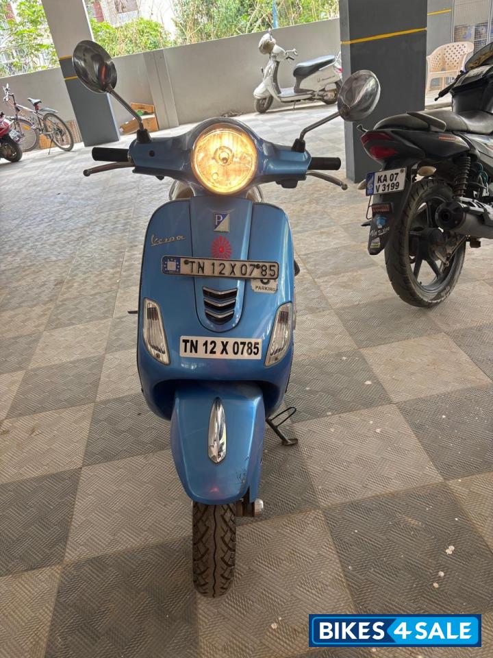 Vespa VXL 125