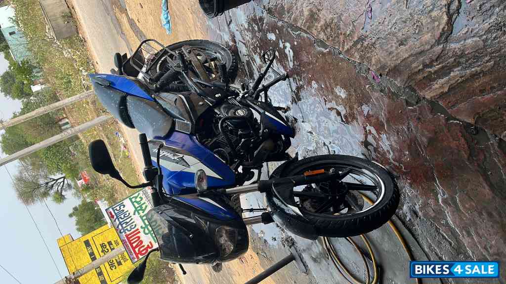 Bajaj Pulsar 150 Twin Disc BS6