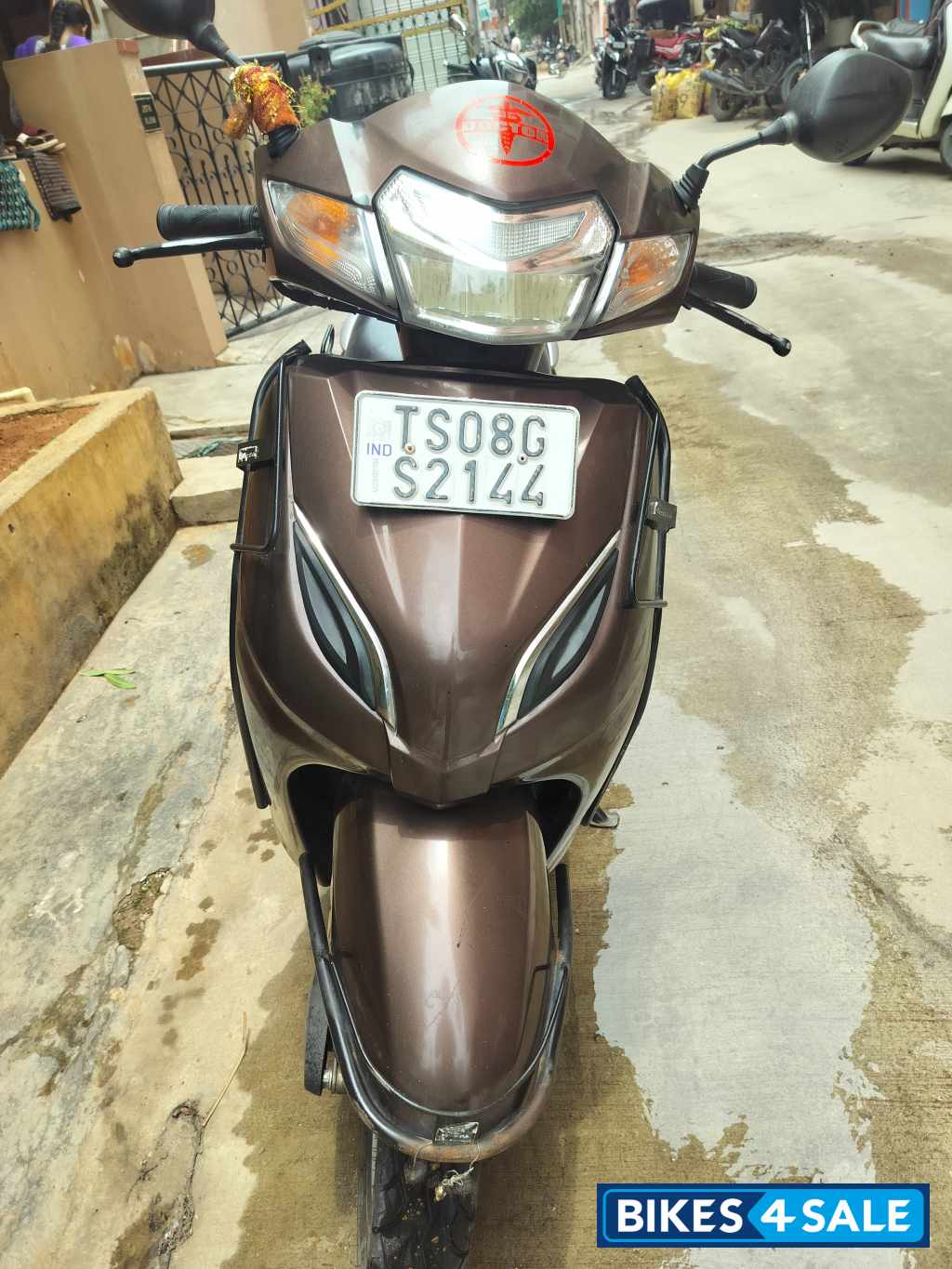 Majestic Brown Metal Honda Activa 5G