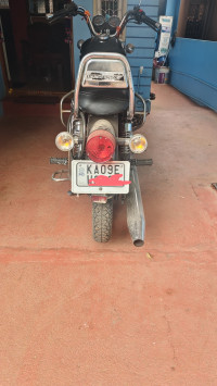 Black Royal Enfield Thunderbird TwinSpark 350