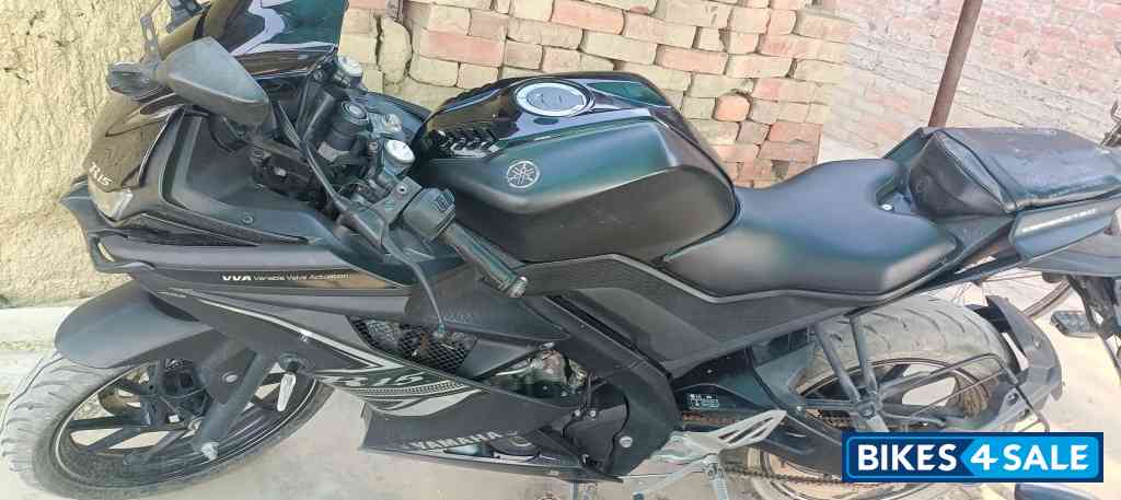 Yamaha YZF R15 V3