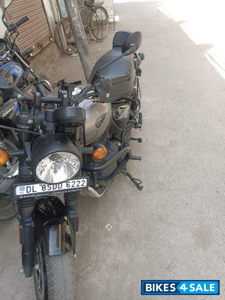 Royal Enfield Hunter 350 Metro