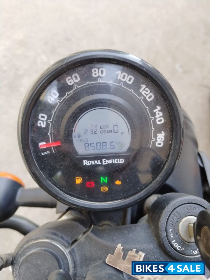 Royal Enfield Hunter 350 Metro