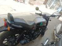 Royal Enfield Hunter 350 Metro