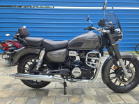 Honda CB350 DLX Pro