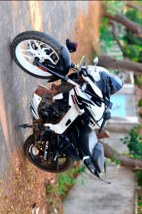 White And Black Bajaj Pulsar NS 200 BS6