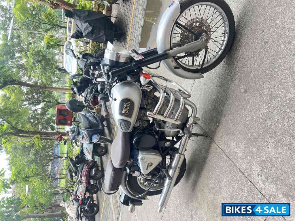 Royal Enfield Classic 350