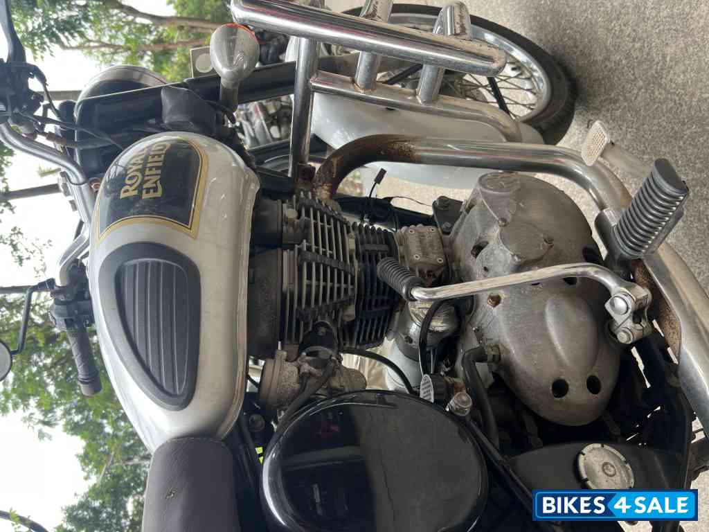 Royal Enfield Classic 350 Royal Enfield Classic 350