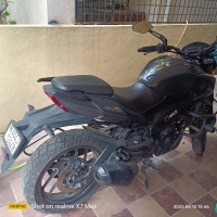 Matt Black Bajaj Dominar 400 Disc