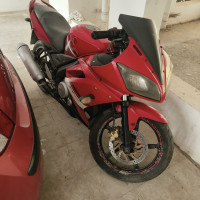 Red Yamaha YZF R15