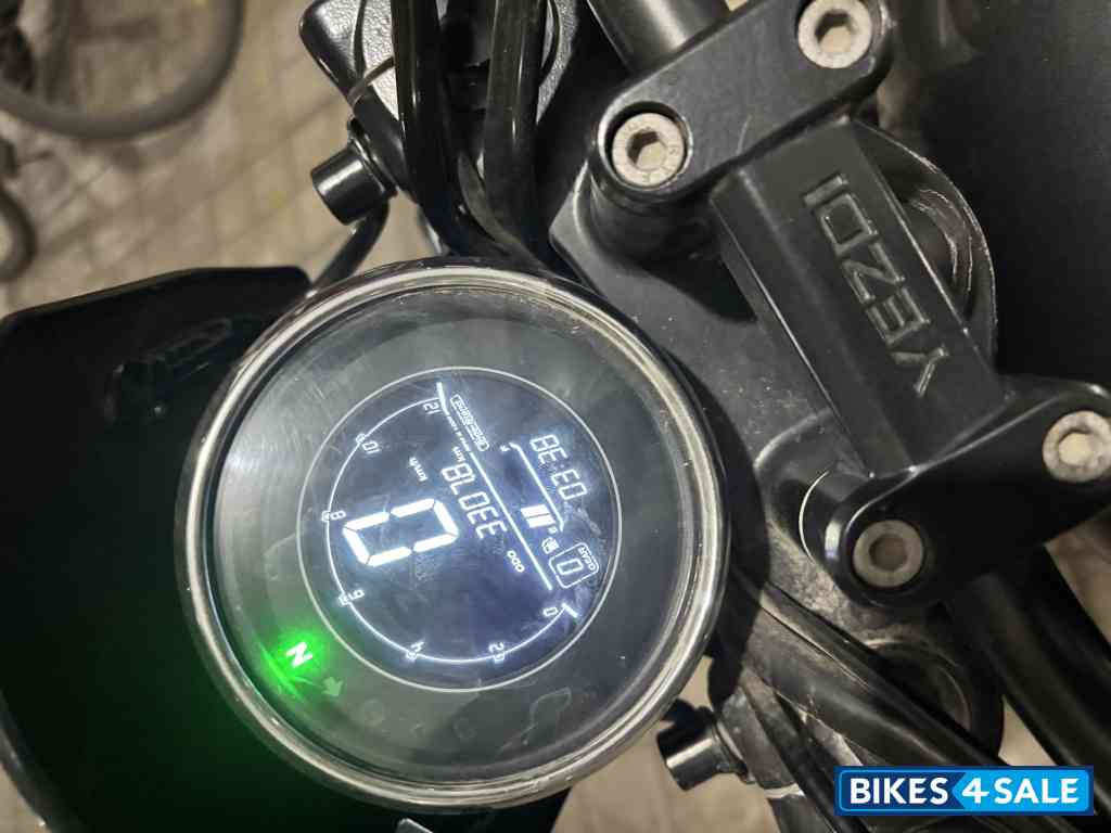 Yezdi Roadster Dark Yezdi Roadster Dark