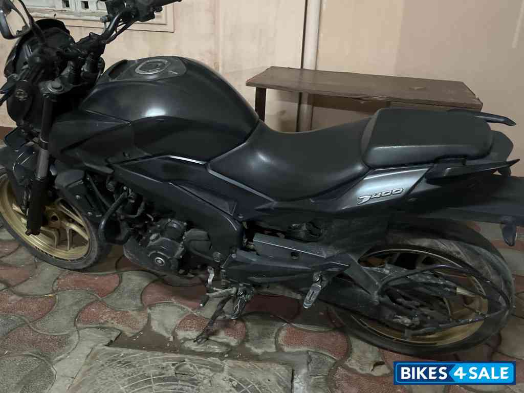 Bajaj Dominar 400
