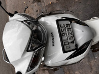 White Honda Activa 6G