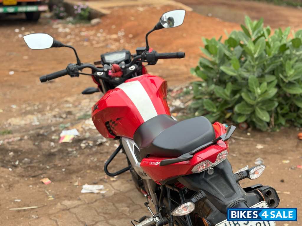 TVS Apache RTR 160 4V