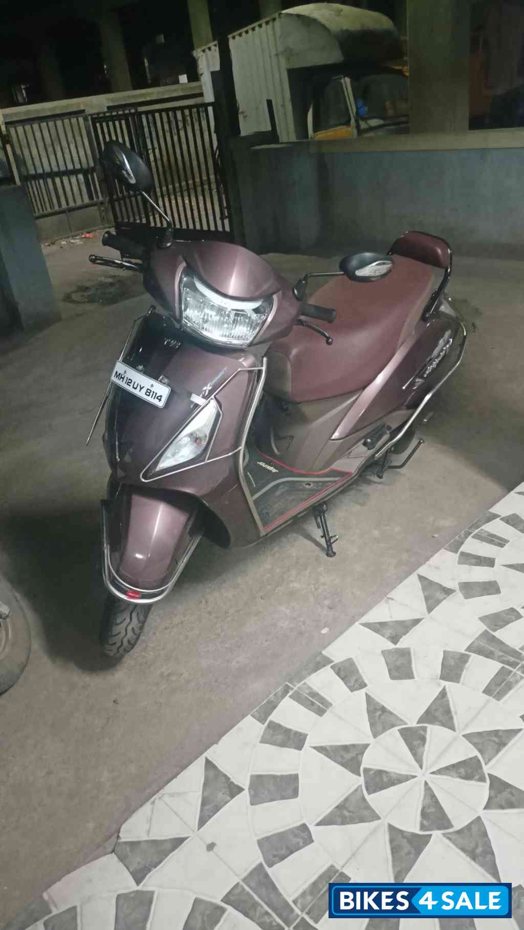 Brown TVS Jupiter ZX SmartXonnect