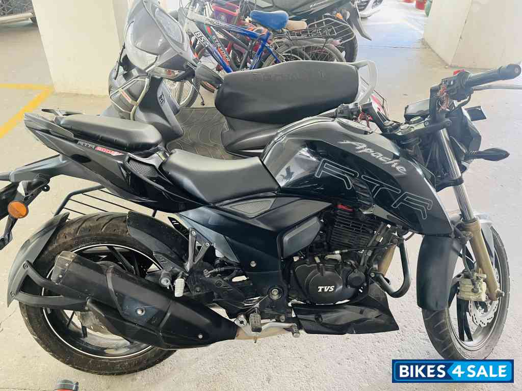 TVS Apache RTR 200 4V