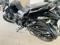 TVS Apache RTR 200 4V