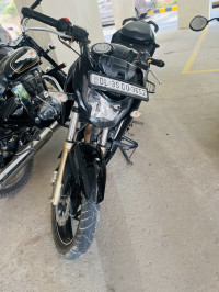 TVS Apache RTR 200 4V