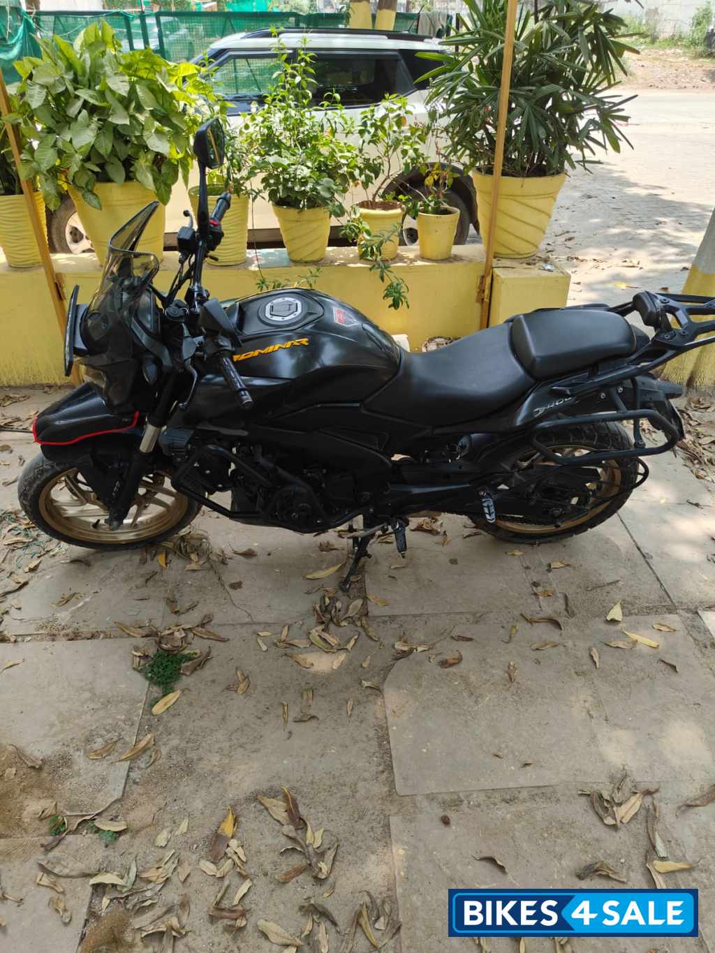 Bajaj Dominar 400