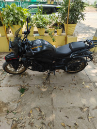 Bajaj Dominar 400
