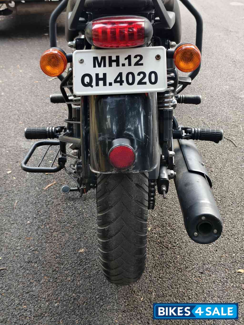 Roving Red Royal Enfield Thunderbird X 350