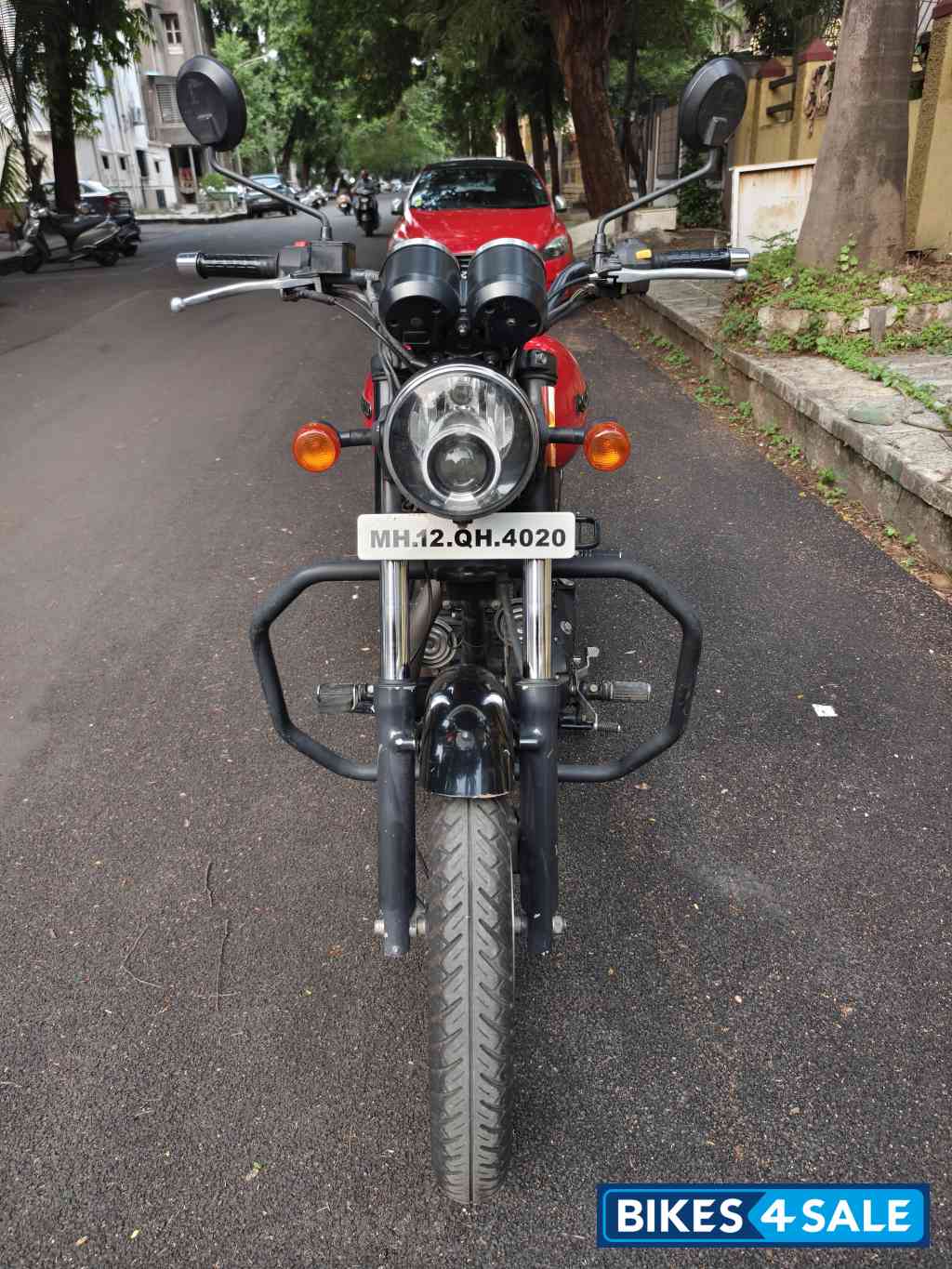 Roving Red Royal Enfield Thunderbird X 350