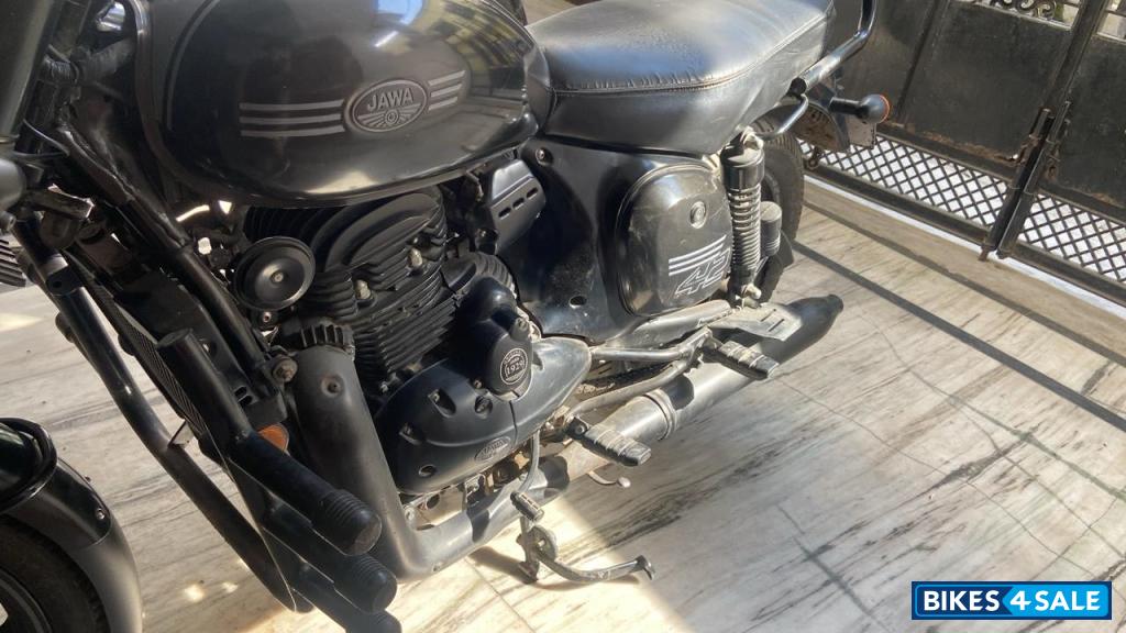 Matt Black Jawa 42 Dual Channel ABS AllStar Black