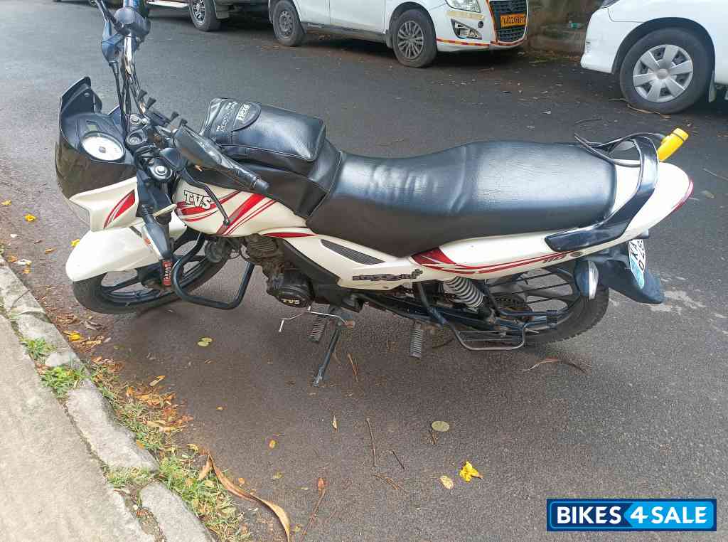 TVS Star City Plus