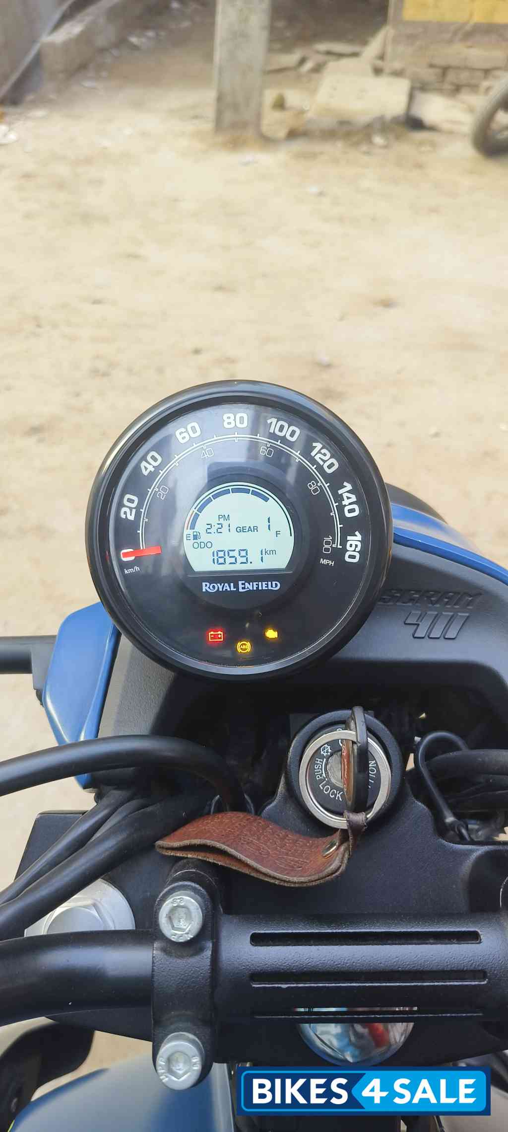 Royal Enfield Scram 411