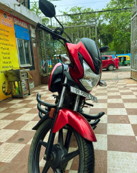 Black And Red Honda Livo Drum