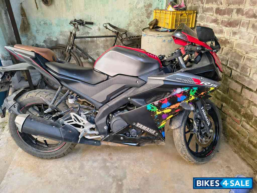Yamaha YZF R15 V3