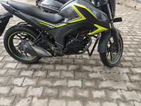 Honda CB Hornet 160R
